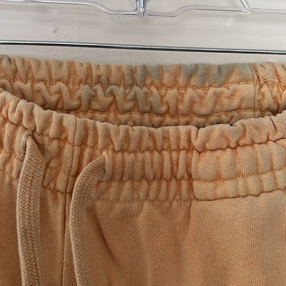 Pre-loved peach talentless large sweatpants - Picture 2 of 3